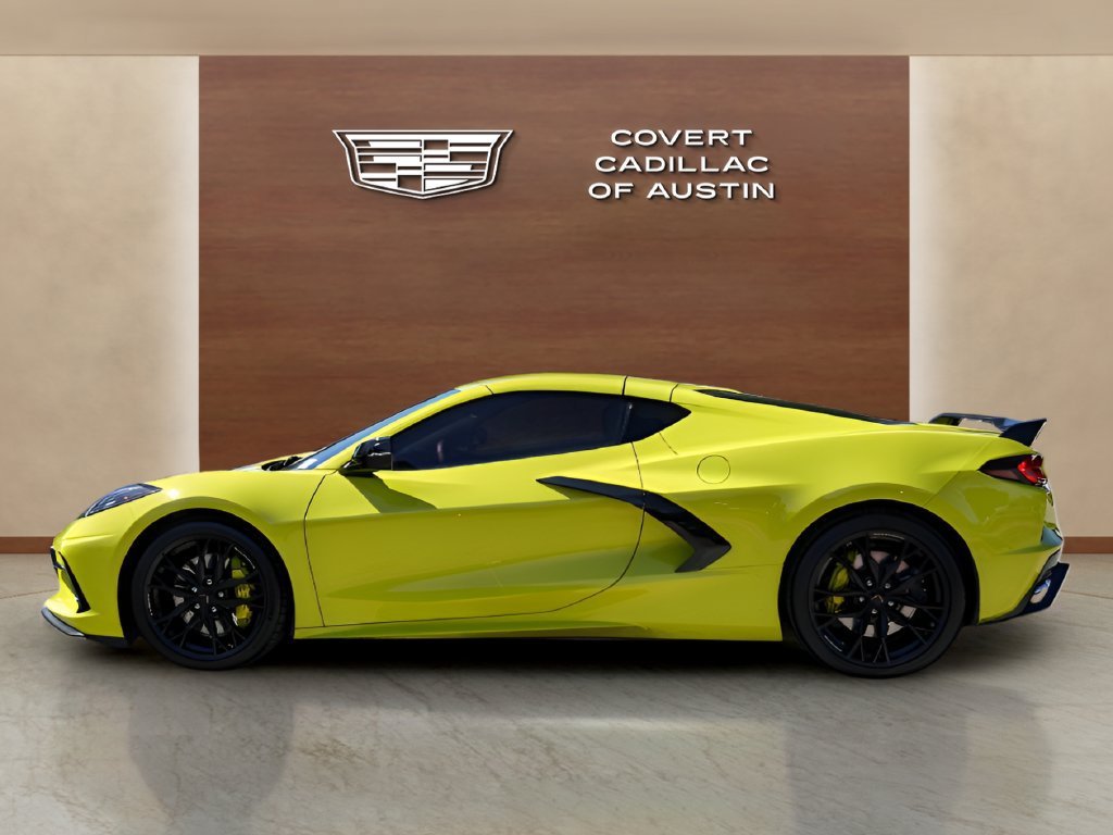 Used 2023 ACCELERATE YELLOW METALLIC Chevrolet 2LT image 2