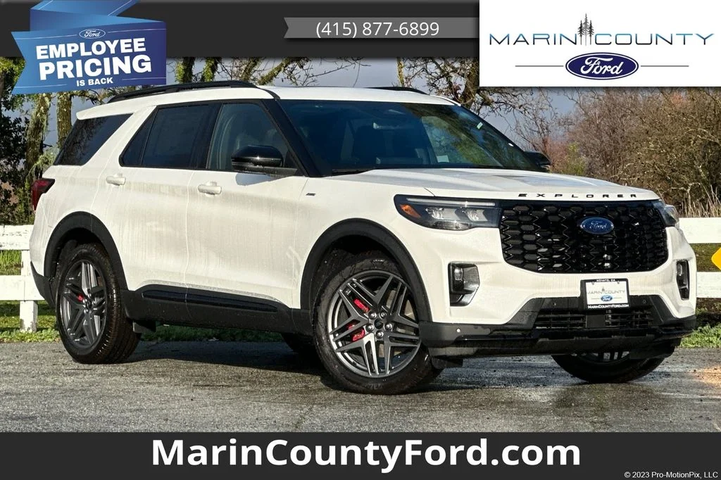 New 2026 White Metallic Ford ST-Line image 1