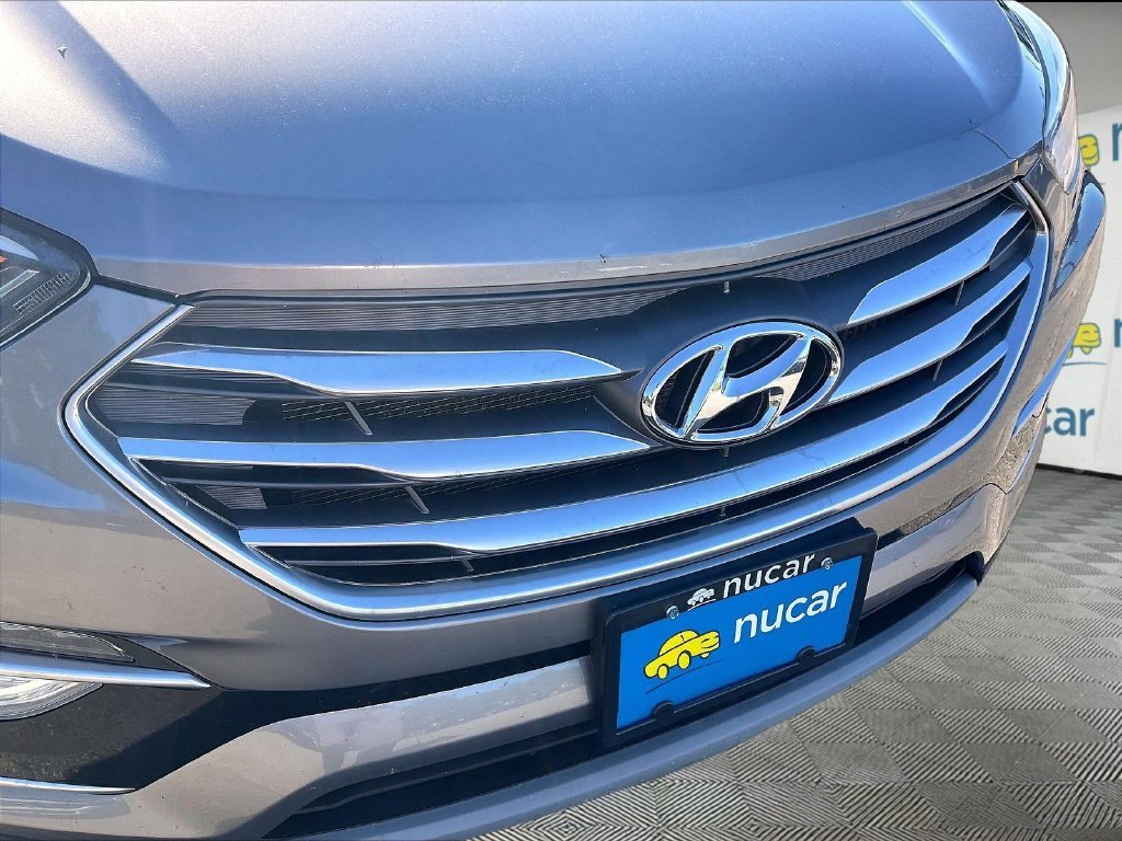 Used 2018 Mineral Gray Hyundai 2.0T image 28
