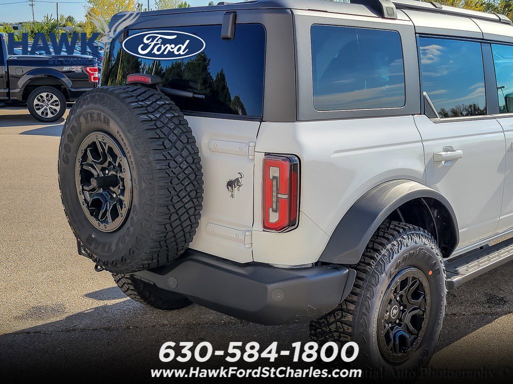 New 2024 White Ford Outer Banks image 6
