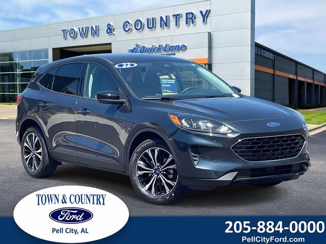 2022 Ford Escape SE FWD's photo