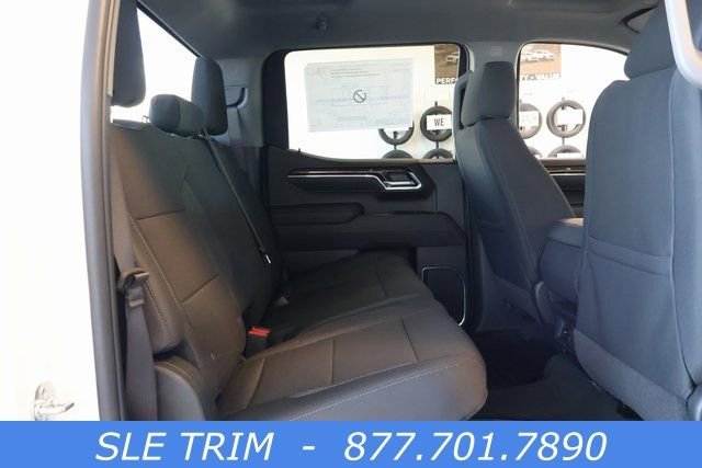 New 2026 Summit White GMC SLE image 19