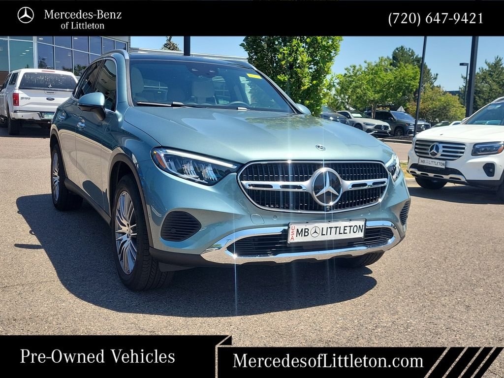 Used 2026 Silver Mercedes-Benz GLC 300 image 3