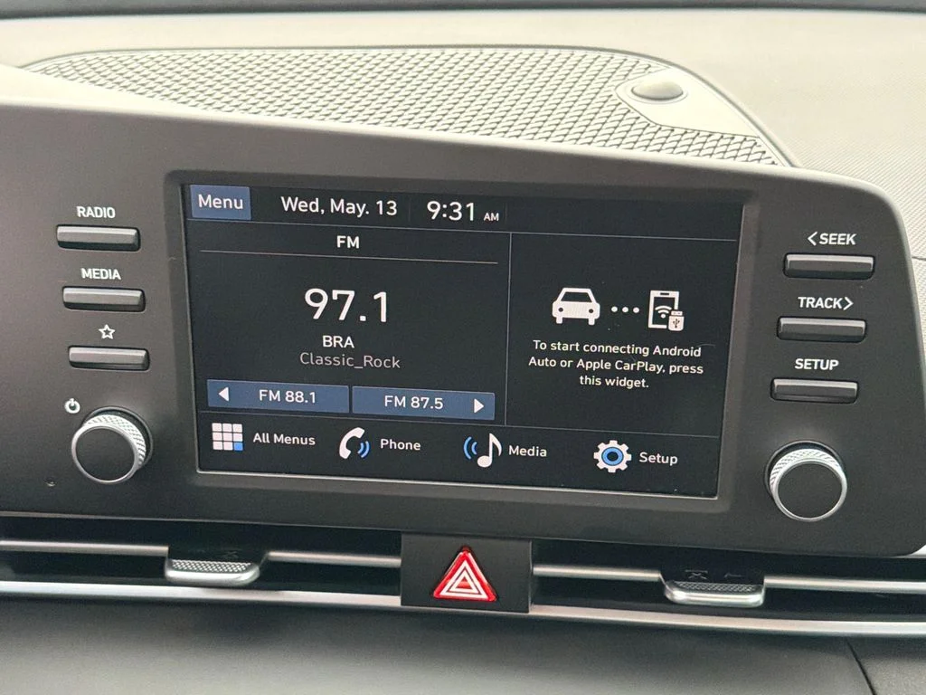 Used 2025 Blue Hyundai SE image 28