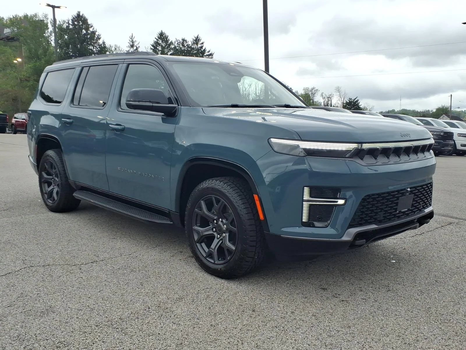 New 2026 Steel Blue Exterior Paint Jeep Upland image 1