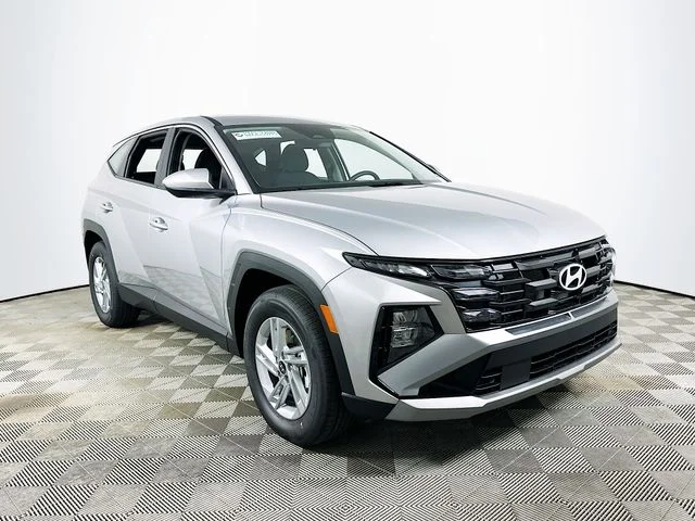 New 2026 Hyundai TUCSON SE
