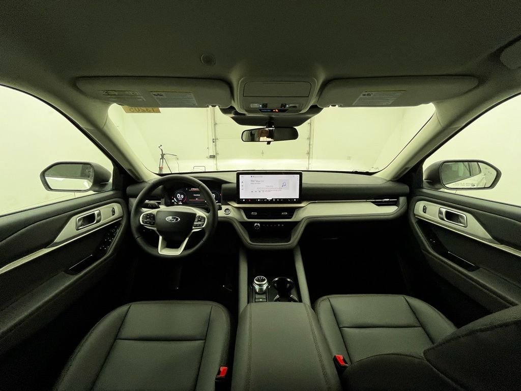 New 2026 White Ford Active image 3