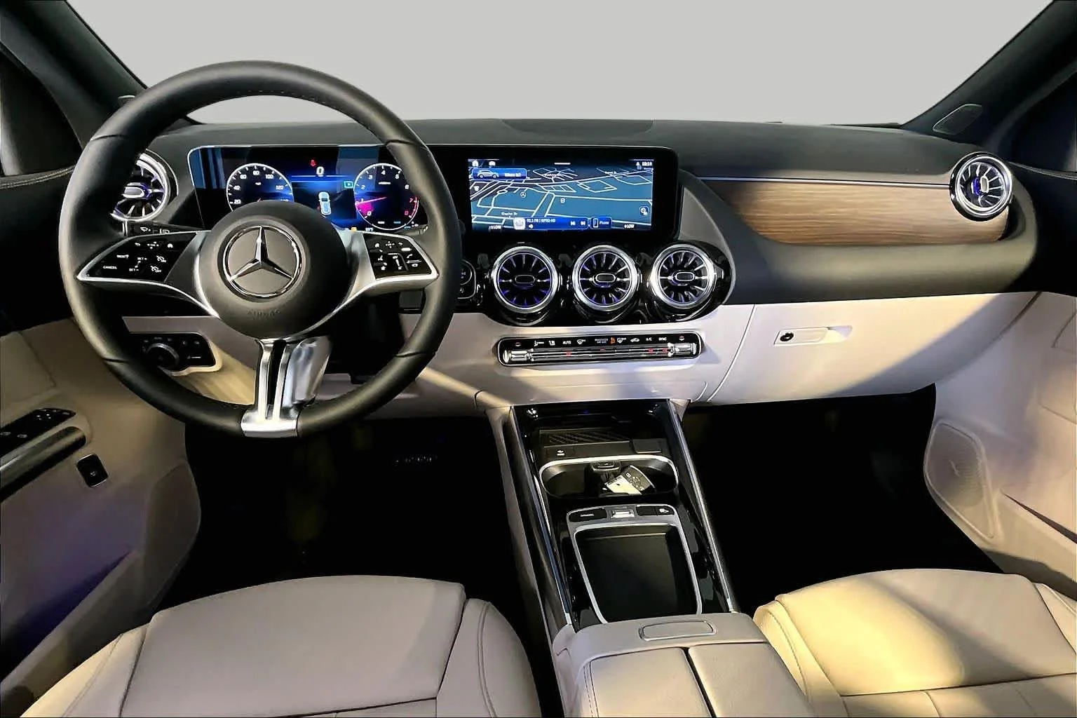 New 2026 Night Black Mercedes-Benz GLA 250 image 7