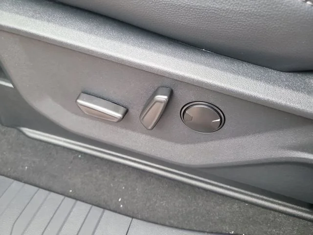 New 2026 Gray Ford Lariat image 21