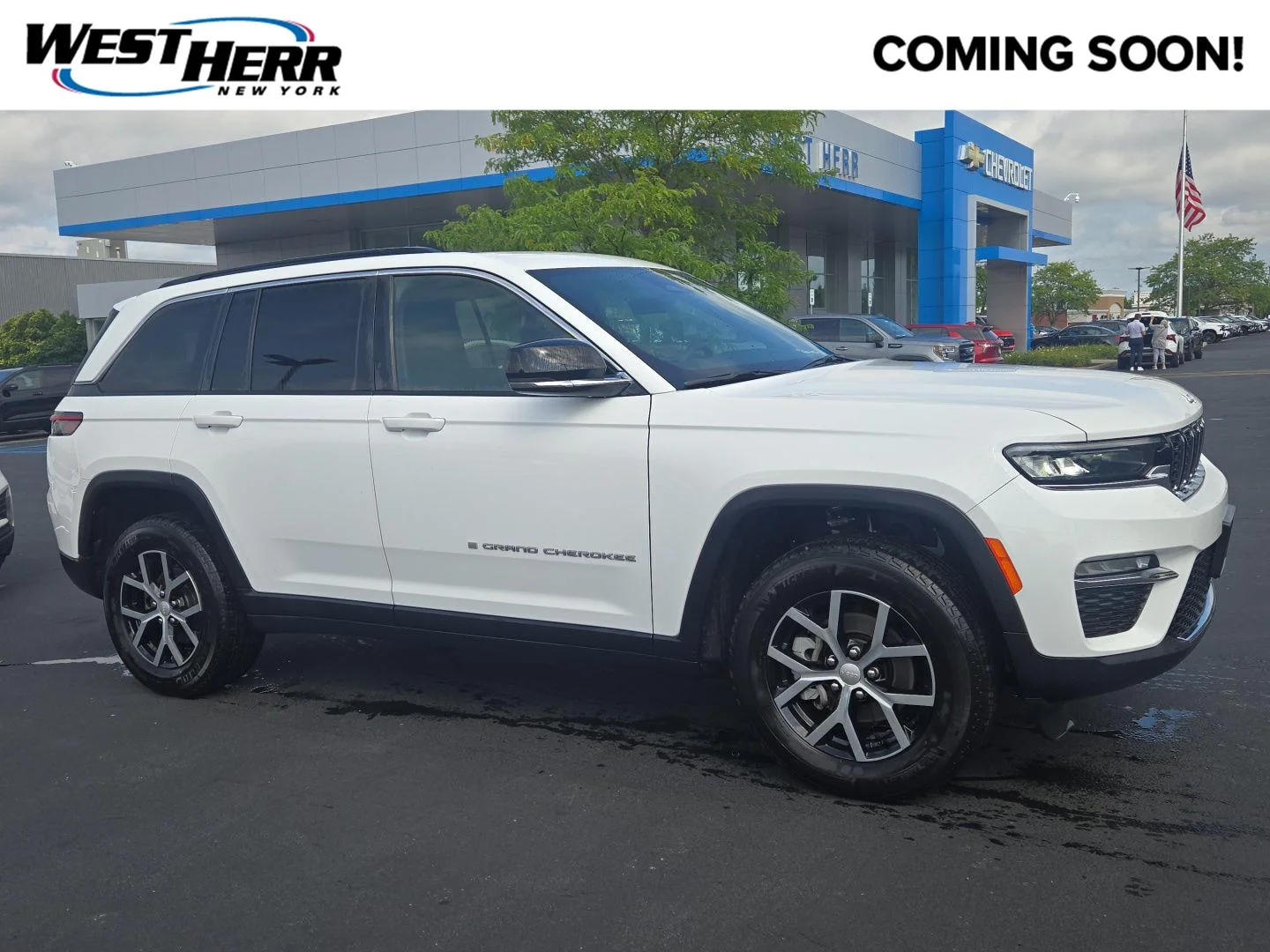 Used 2025 Wh Jeep  image 1
