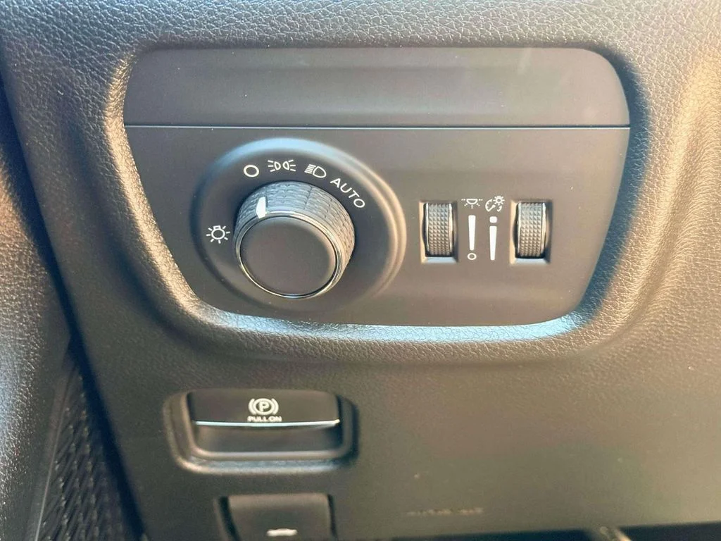 New 2026 Black Jeep Altitude image 17