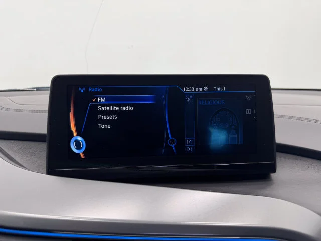 Used 2016 Crystal White Pearl Metallic w/BMW i Frozen Blue BMW Base image 25