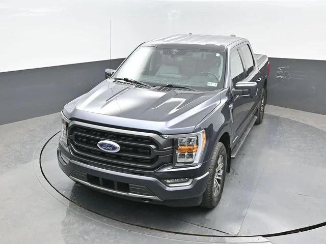 Certified Used 2021 Smoked Quartz Metallic Tinted Clearcoat Ford Lariat image 50