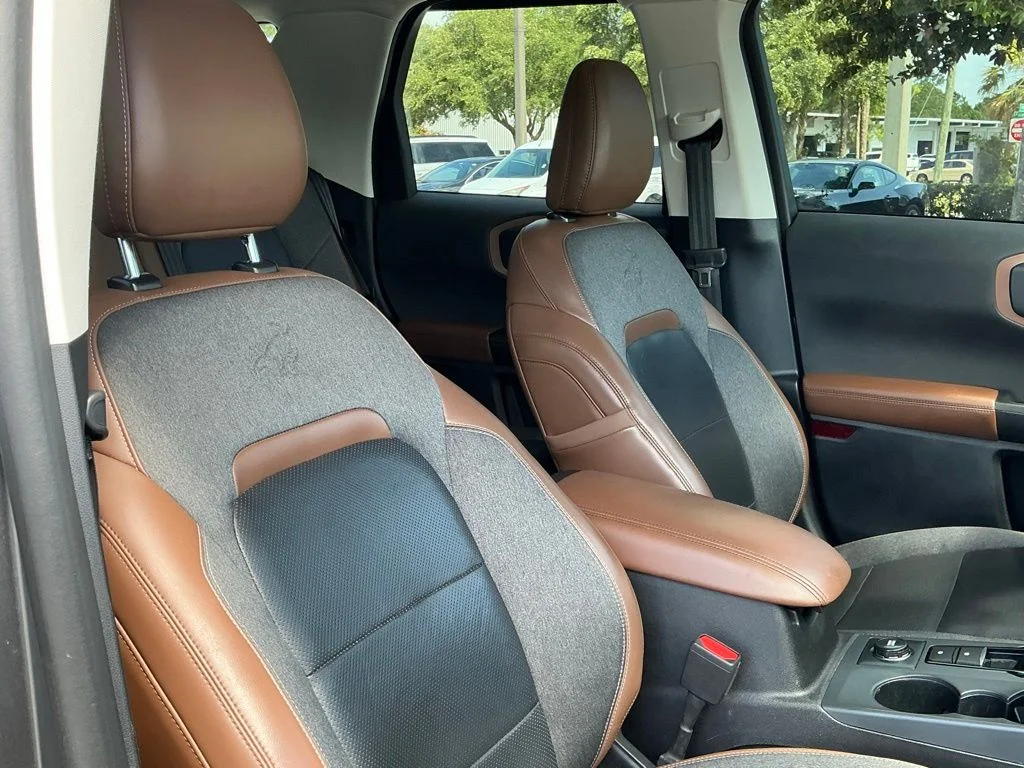 Used 2021 Gray Ford Outer Banks image 17