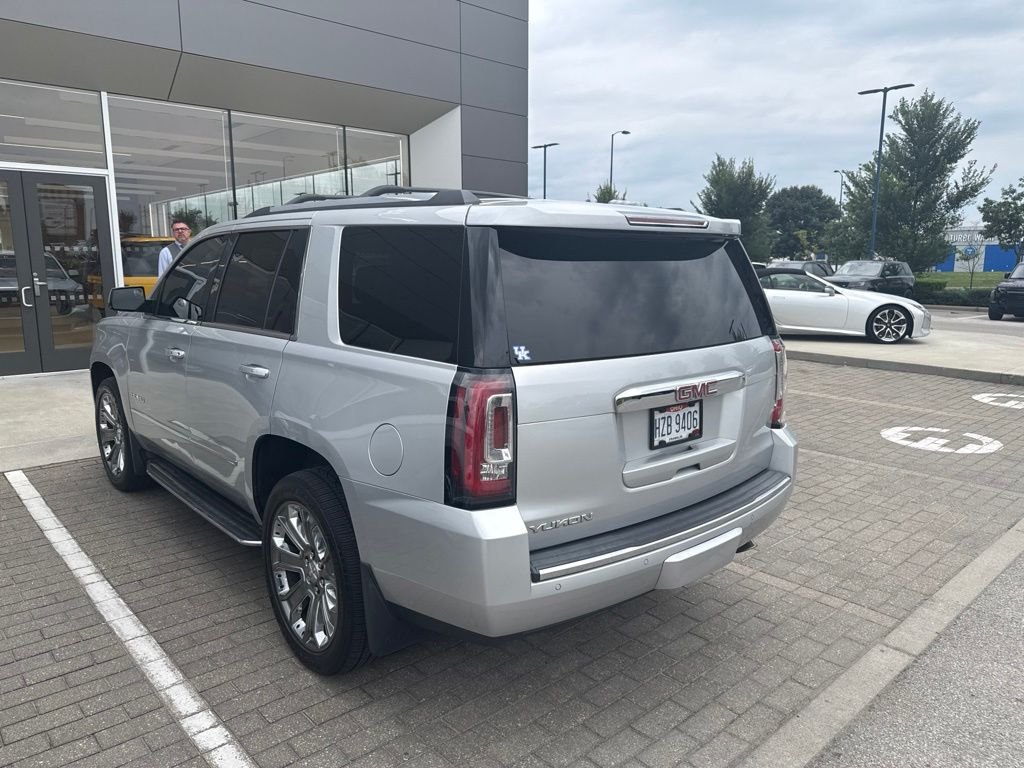 Used 2016 Quicksilver Metallic GMC Denali image 6