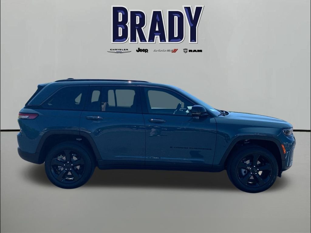 New 2026 Steel Blue Exterior Paint Jeep Limited image 8