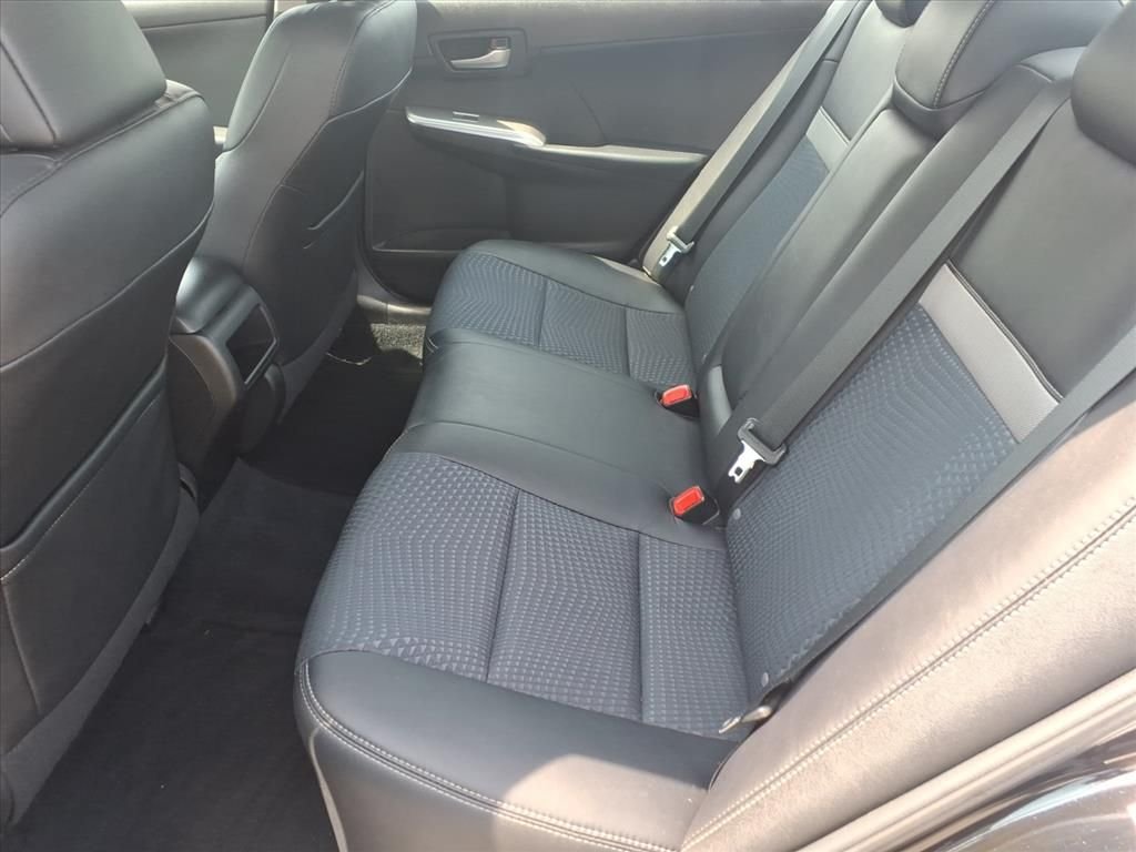 Used 2013 Black Toyota SE image 13