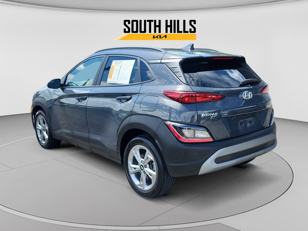 Used 2023 Gray Hyundai SEL image 3