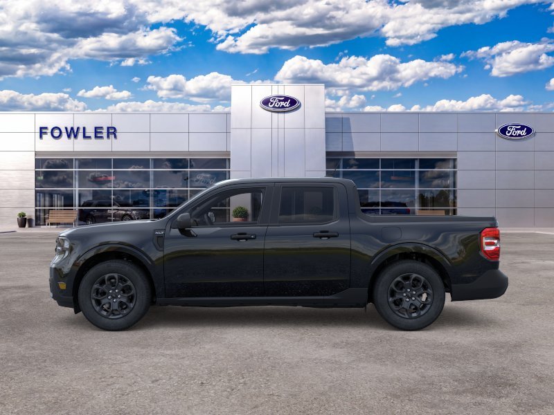 New 2026 Shadow Black Ford XLT image 4