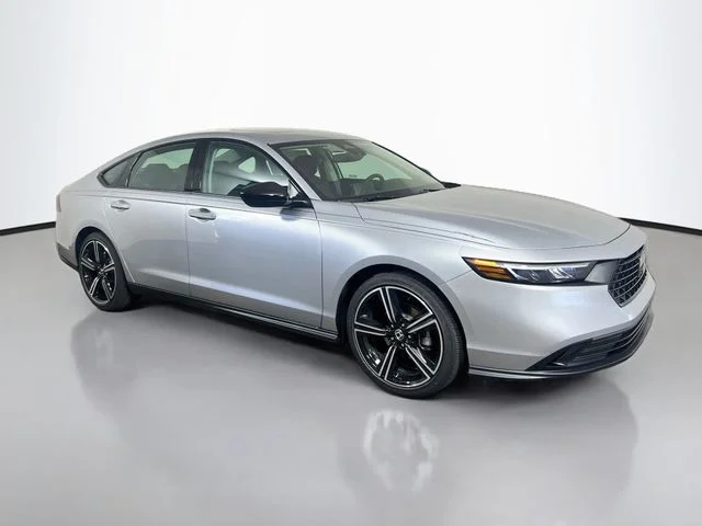 New 2026 Solar Silver Metallic Honda SE image 22