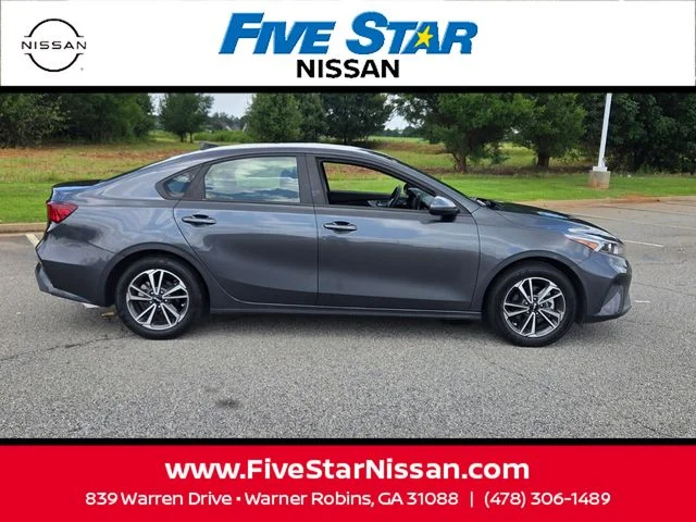 Used 2024 Gray Kia LXS image 14