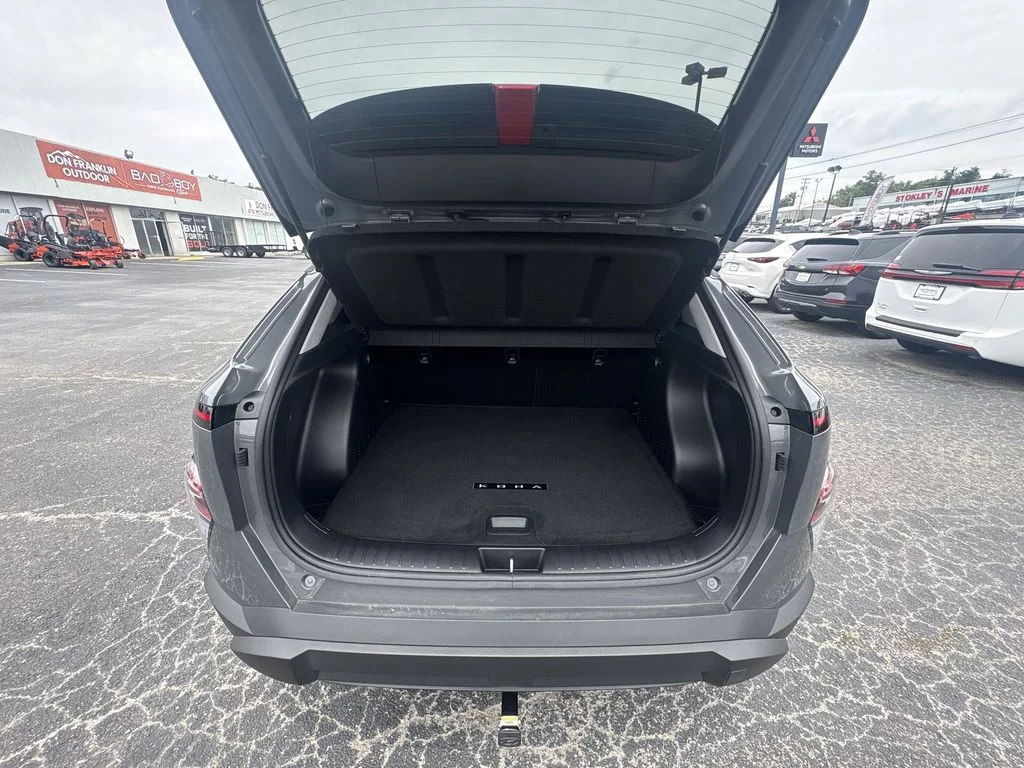 Used 2026 Gray Hyundai SEL Sport image 22