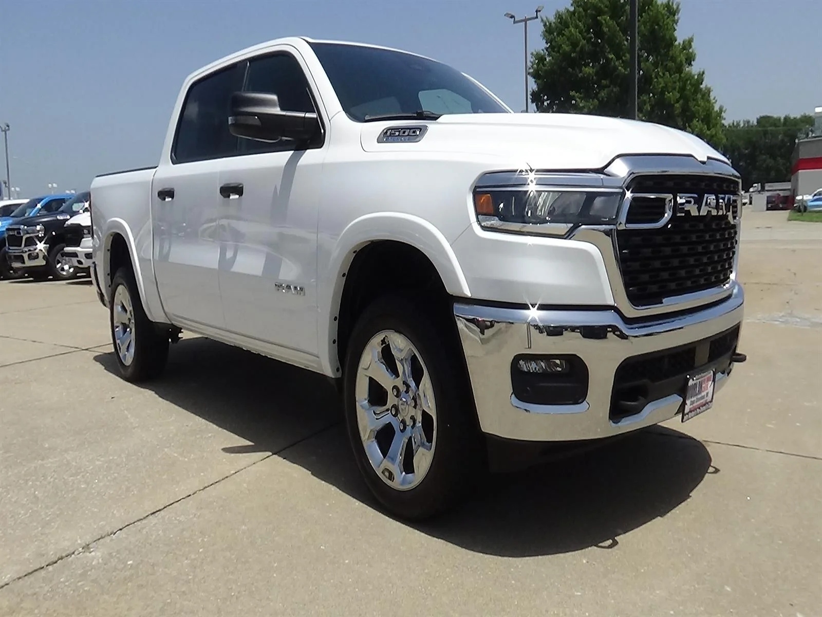 Certified Used 2025 Bright White Clear Coat (pw7) RAM Big Horn image 3