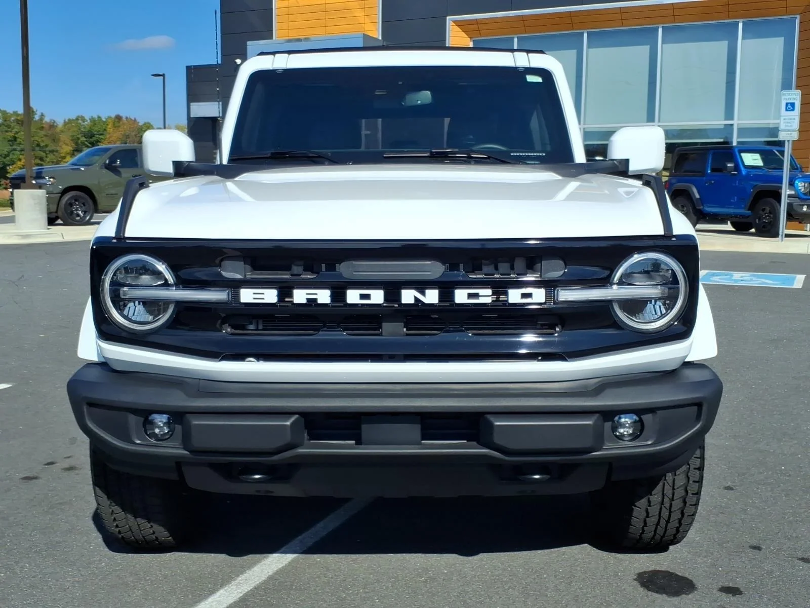 Used 2025 Oxford White Ford Outer Banks image 12