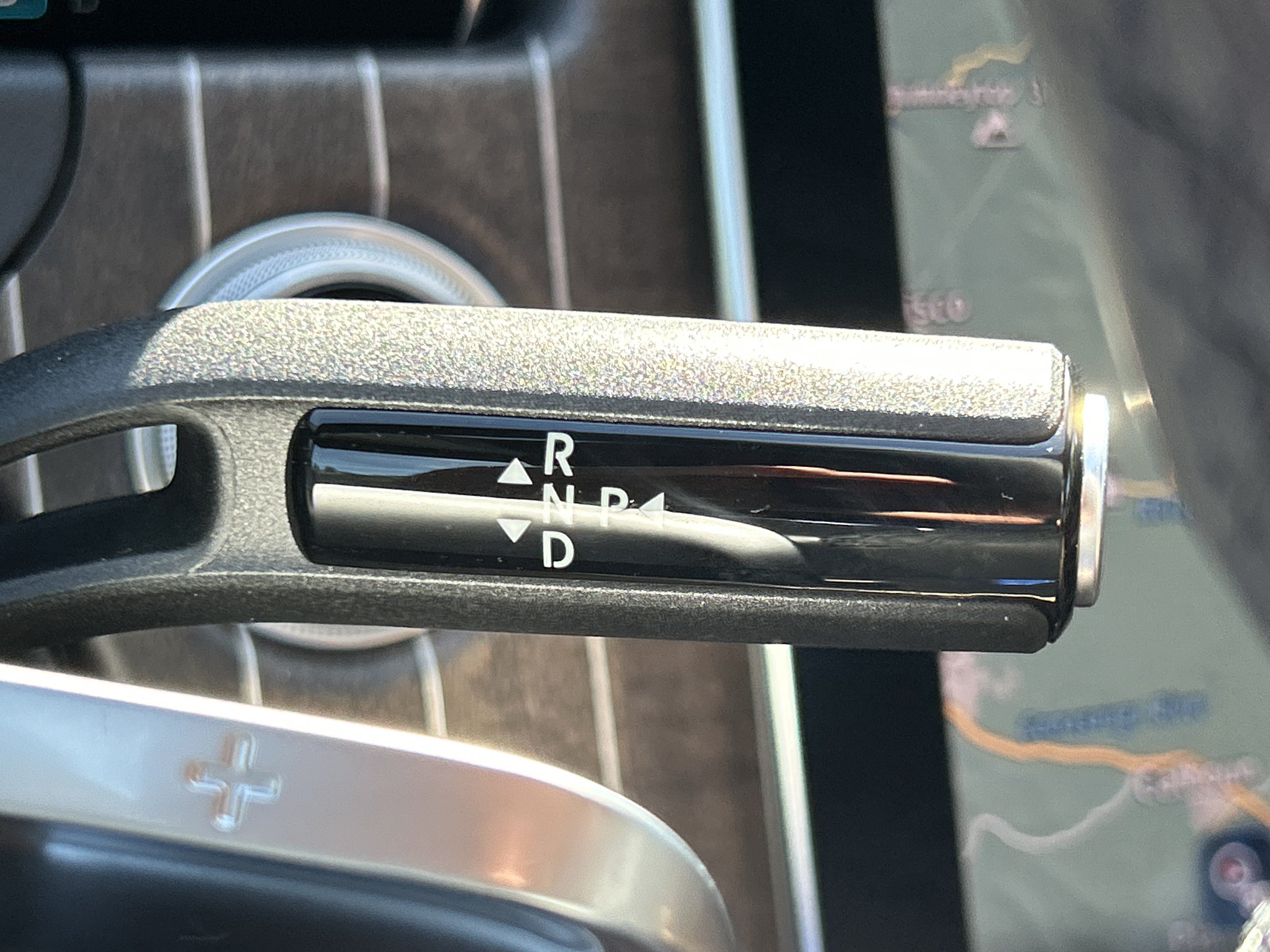 New 2026 MANUFAKTUR Moonlight White Metallic Mercedes-Benz E 450 4MATIC® Sedan image 28