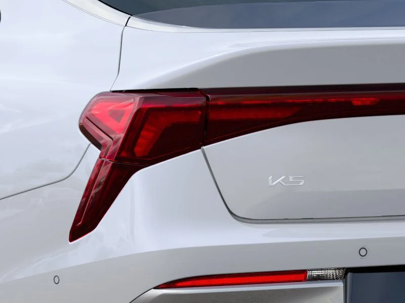 2026 Kia K5 EX - Photo 11