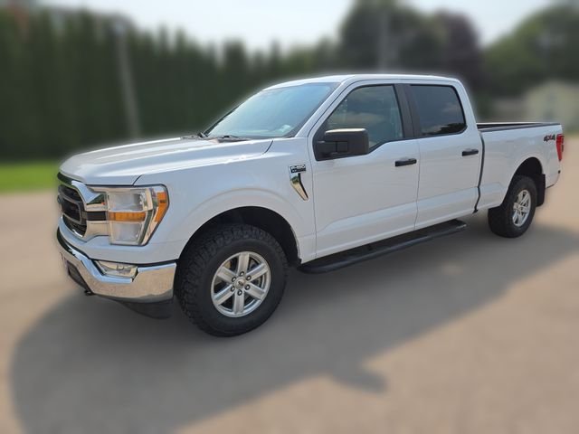 Certified Used 2022 Oxford White Ford XLT image 1