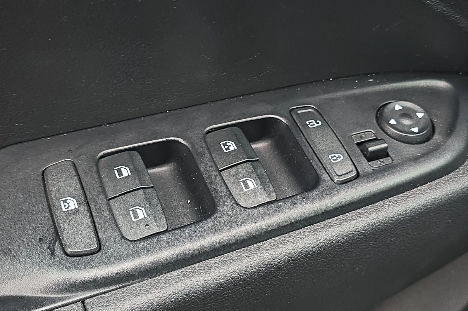 Used 2026 Black Hyundai SEL image 11