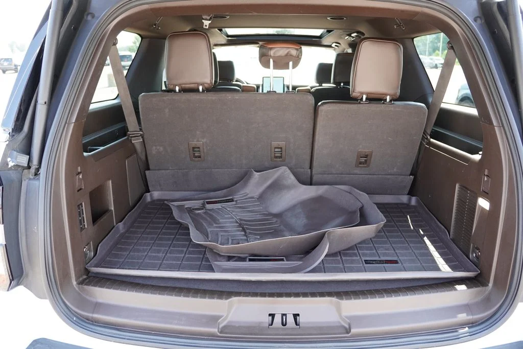 Used 2023 White Ford King Ranch image 23