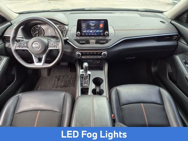 Used 2022 Black Nissan 2.5 SR image 25