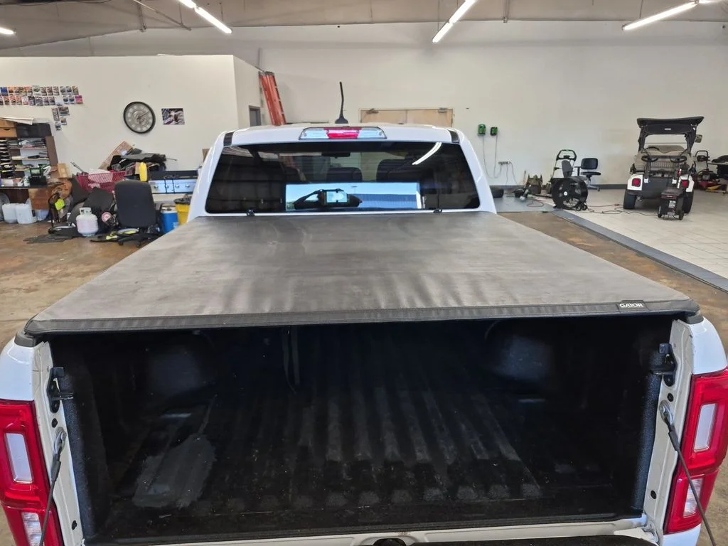 Used 2021 Oxford White Ford XLT image 8
