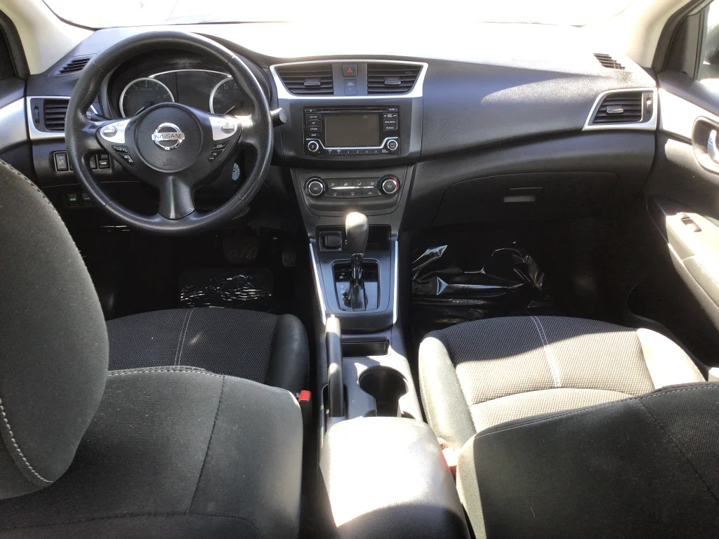 Used 2018 Brilliant Silver Nissan S image 11