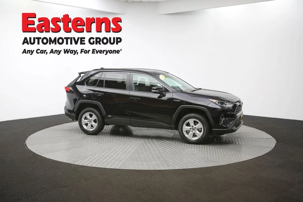 Used 2021 Black Toyota XLE image 47