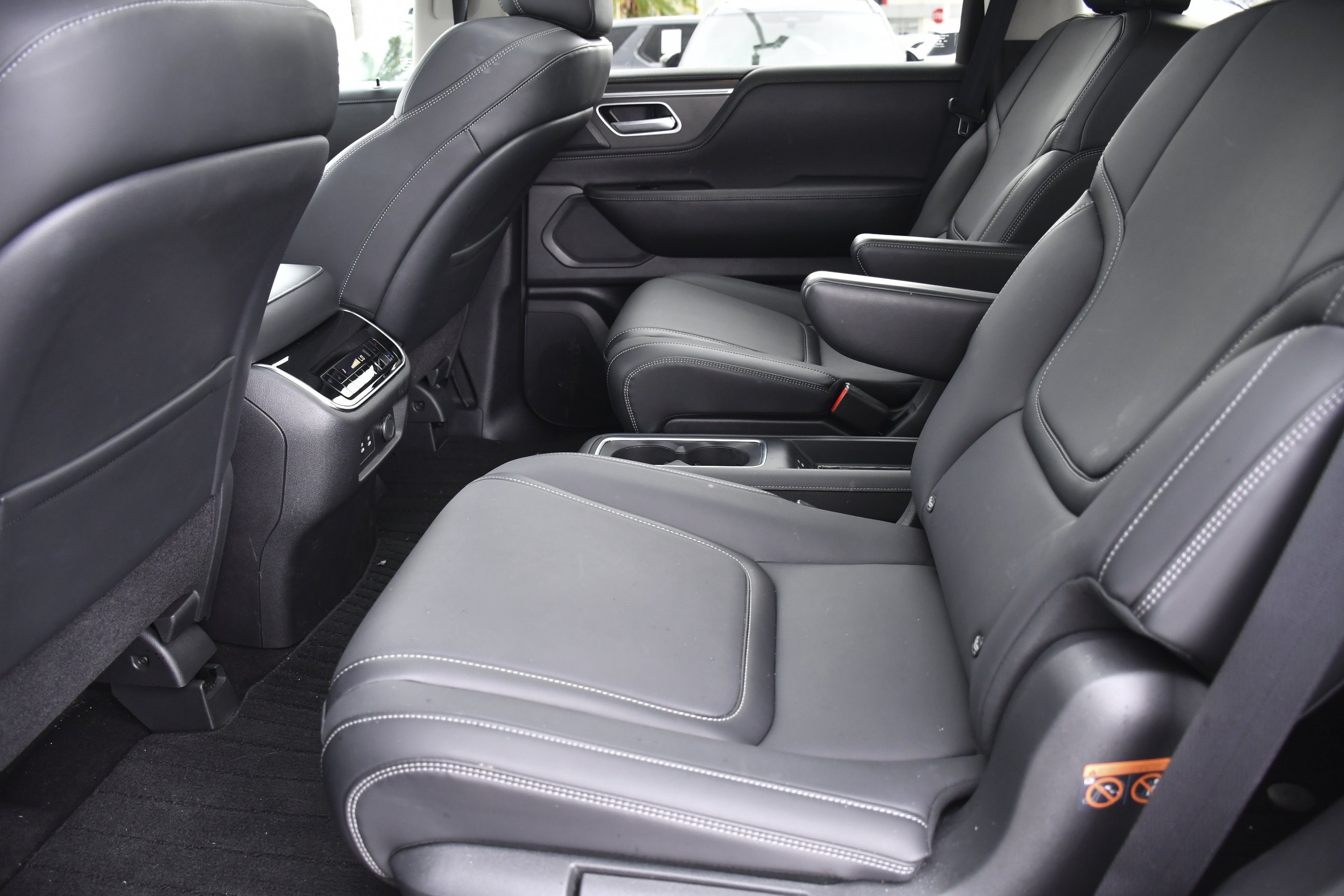 Certified Used 2025 Black Obsidian INFINITI PURE image 24