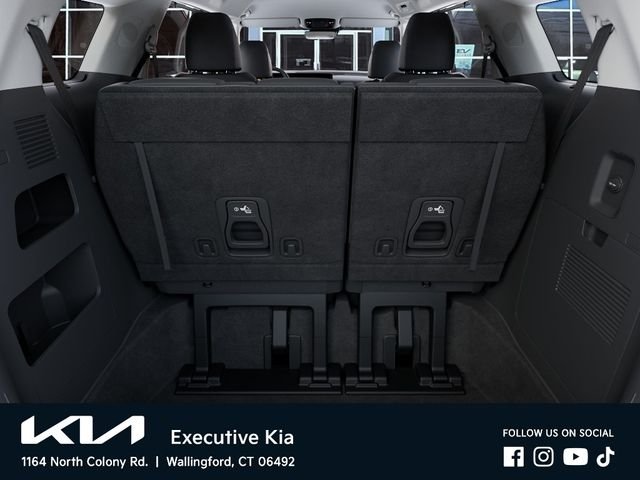 New 2027 Ivory Silver Kia EX image 19