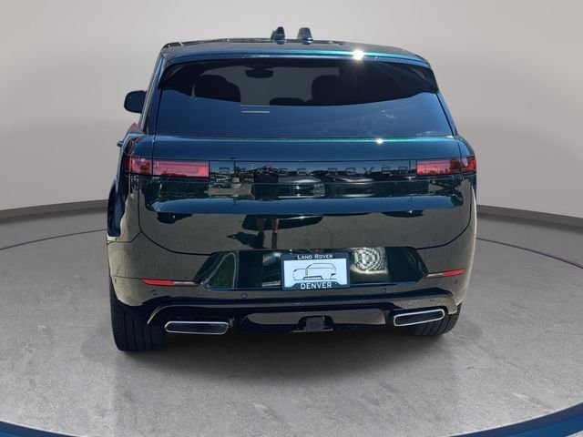 New 2026 British Racing Green Land Rover Dynamic SE image 6