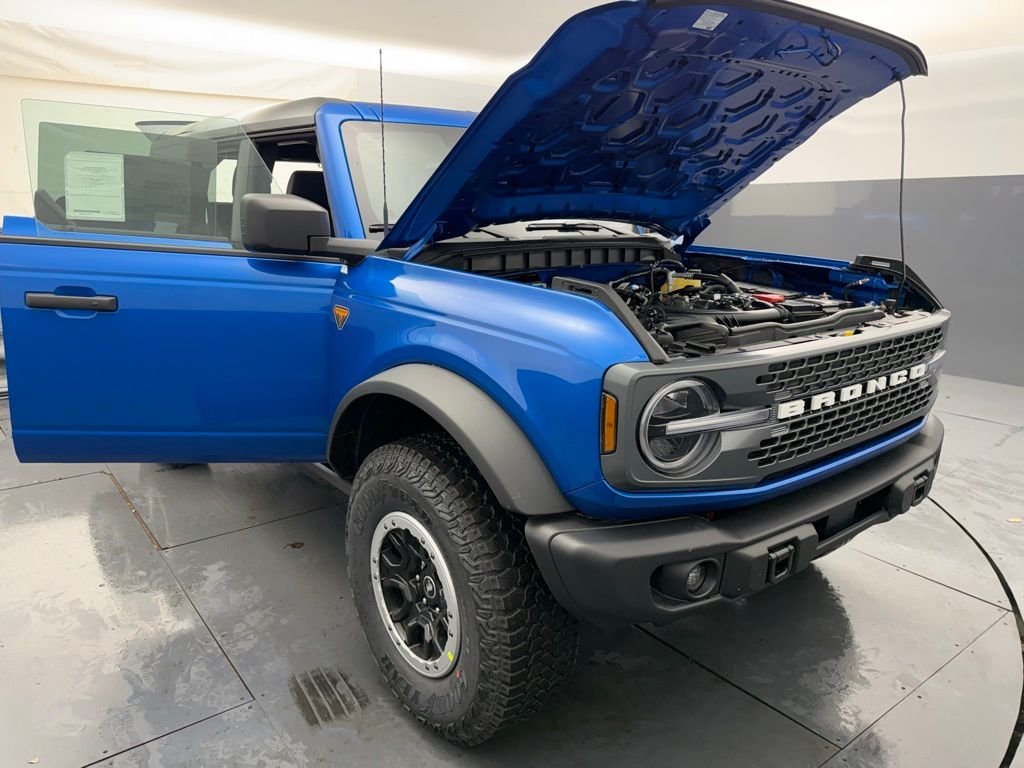 New 2026 Blue Ford Badlands image 15