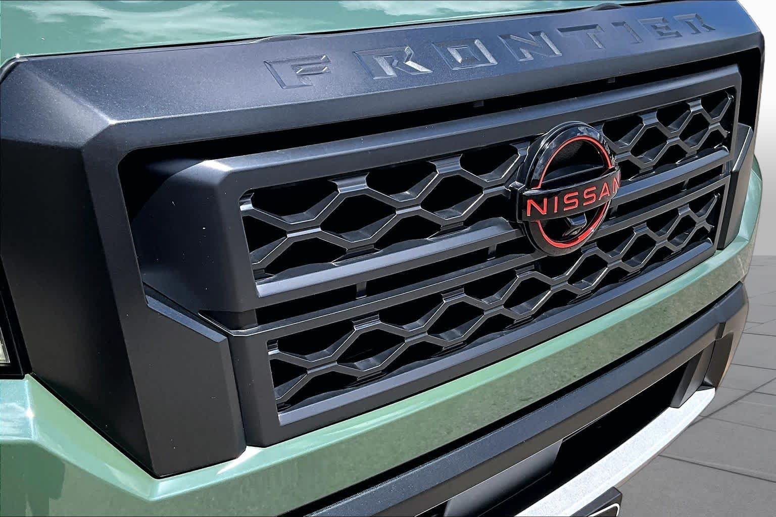 Used 2023 Tactical Green Nissan PRO-4X image 31