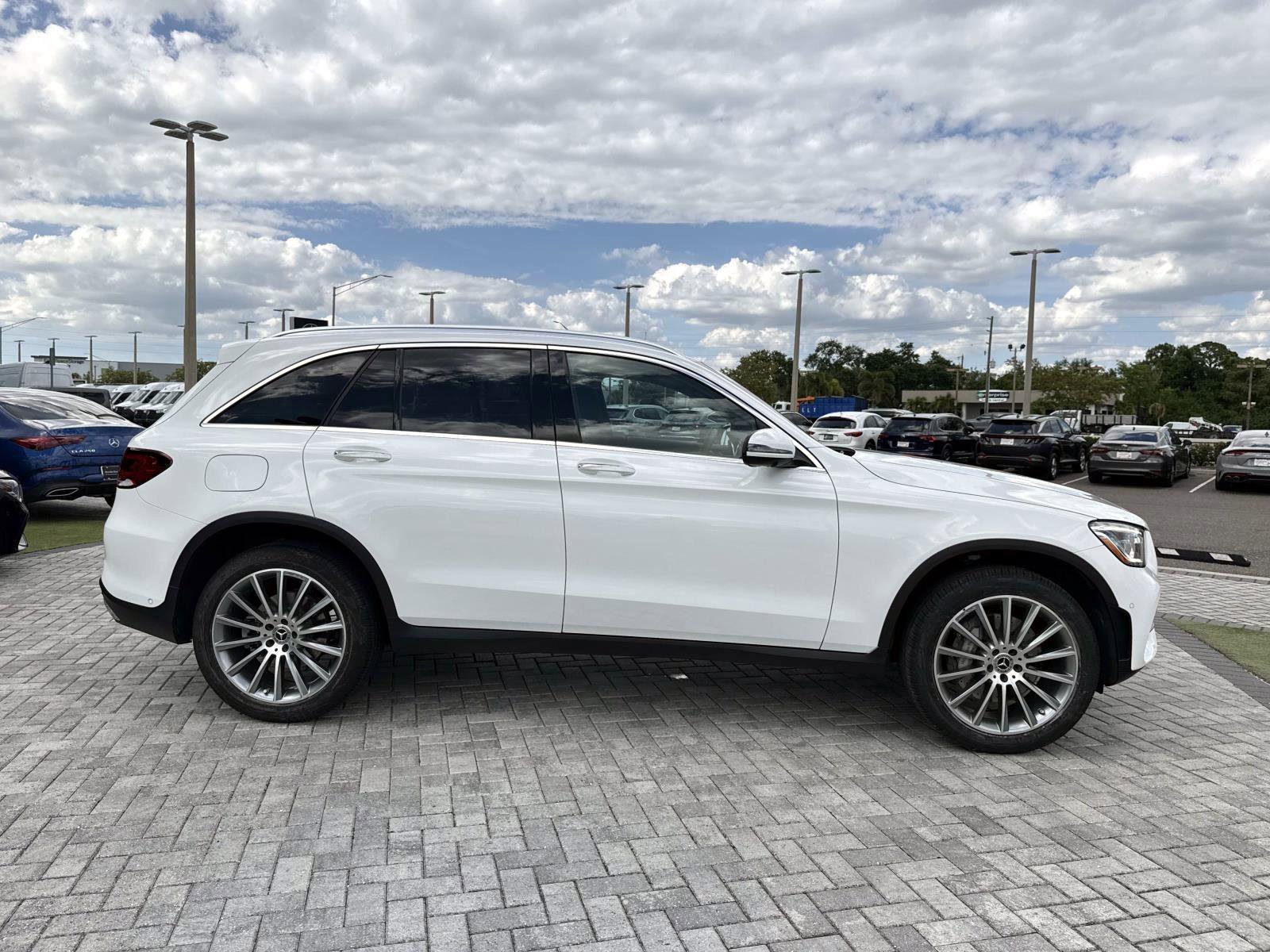 Certified Used 2022 Polar White Mercedes-Benz 300 image 6
