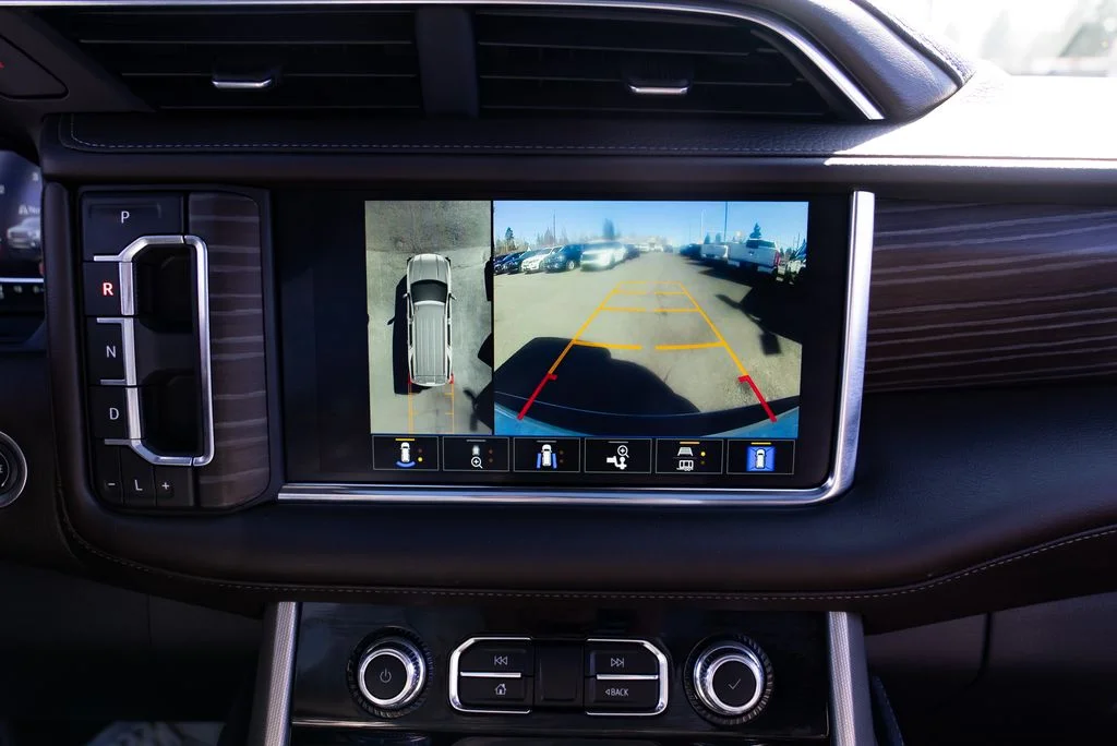 Used 2024 White GMC Denali image 16
