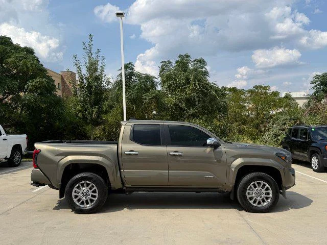 Certified Used 2026 BRONZE OXIDE Toyota Limited image 37