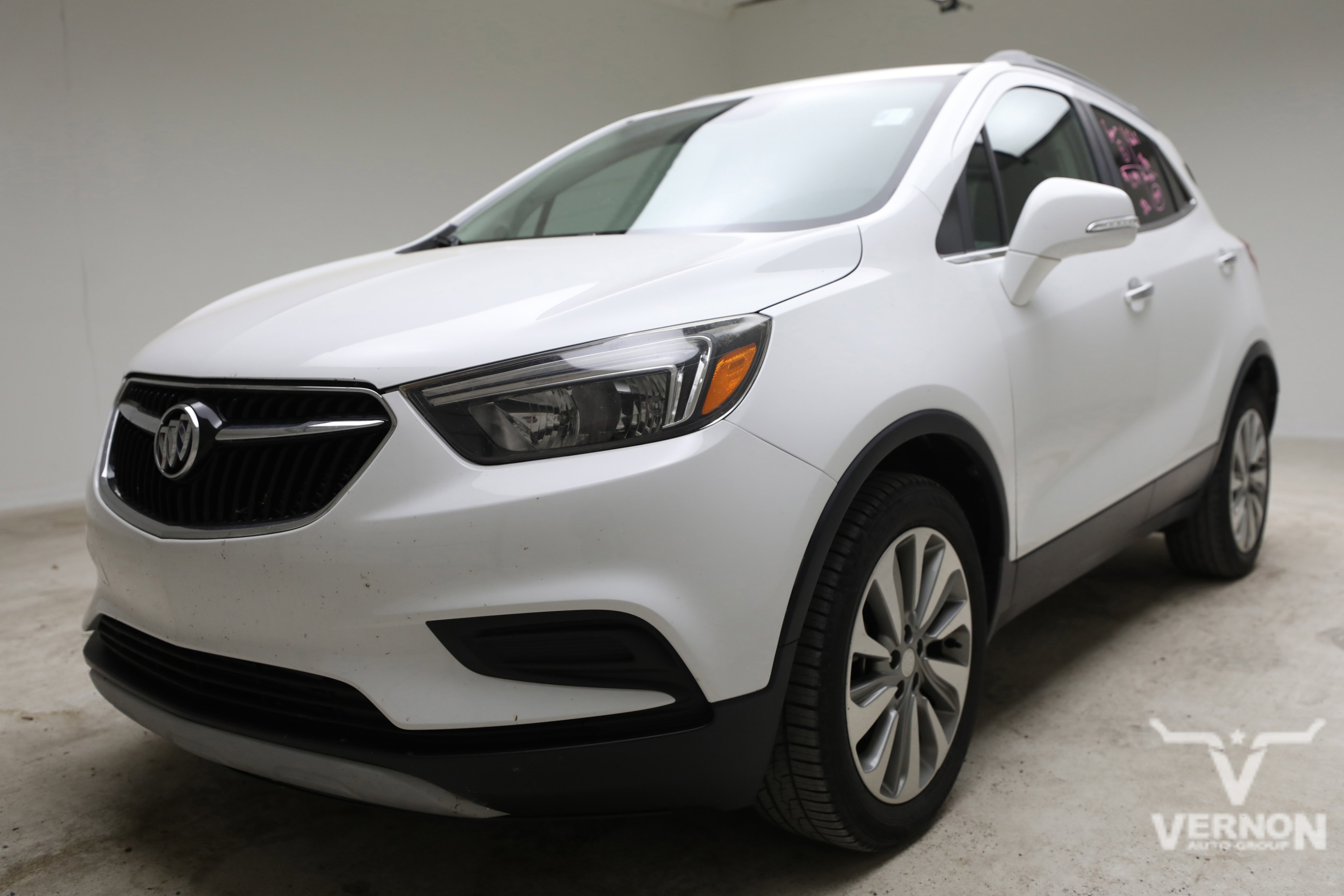 2017 Buick Encore Preferred's photo