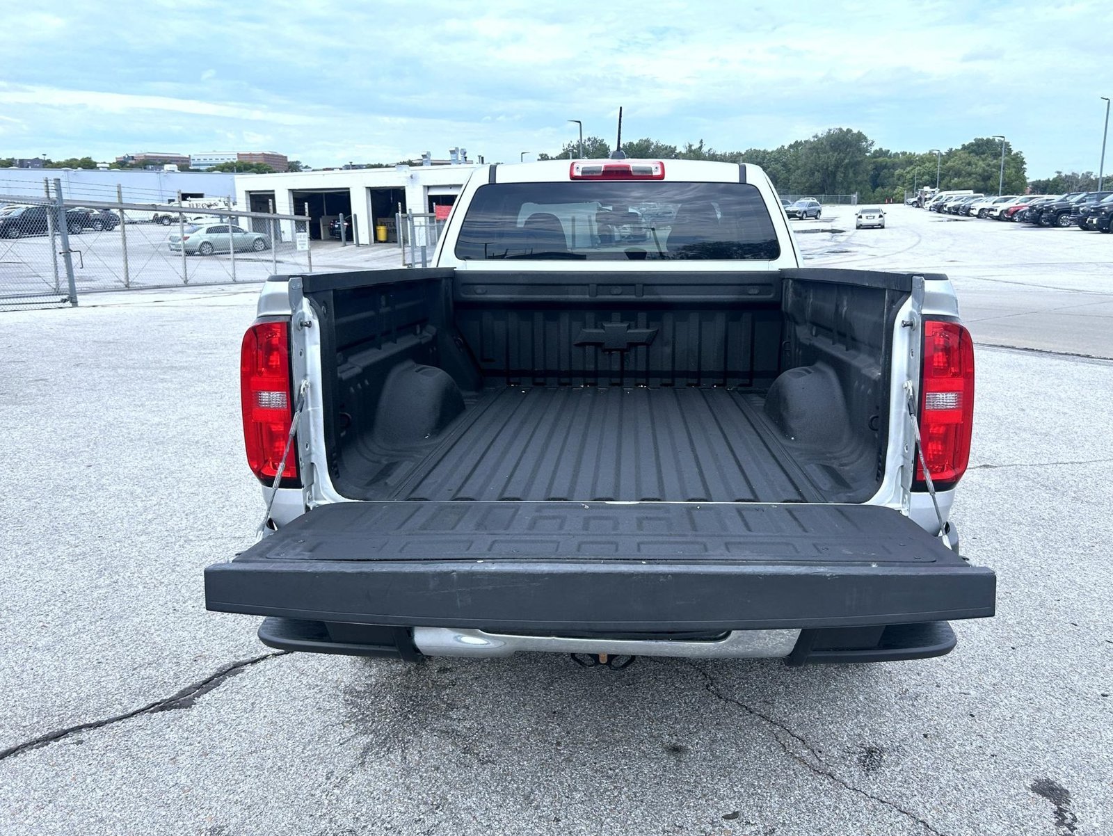 Used 2017 Silver Chevrolet Work Truck image 20