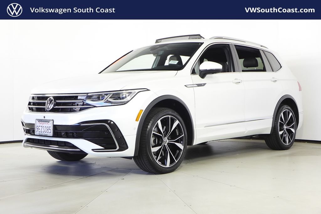 2023 Volkswagen Tiguan 2.0T SEL R-Line 4Motion's photo