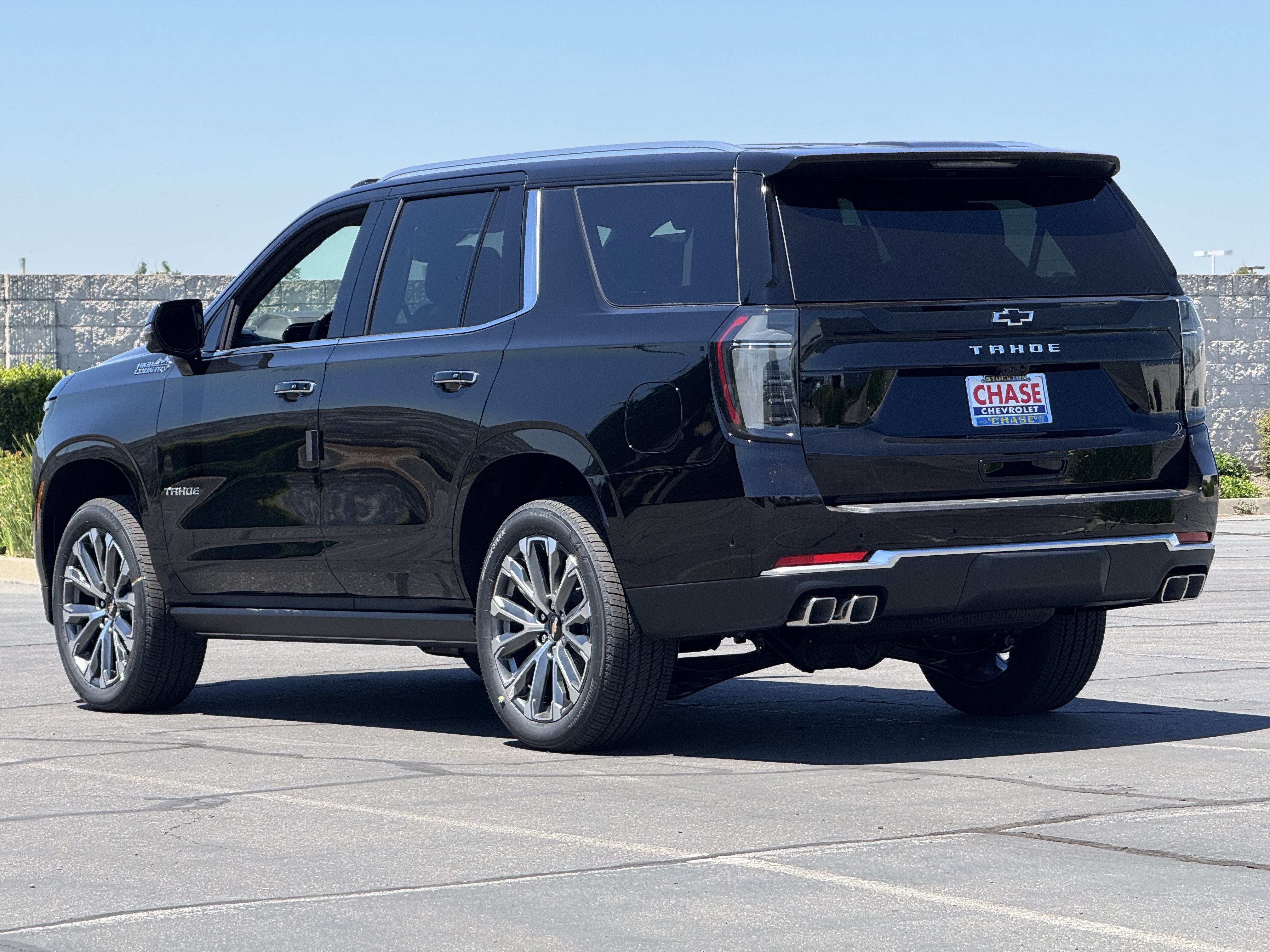 New 2026 Black Chevrolet High Country image 5