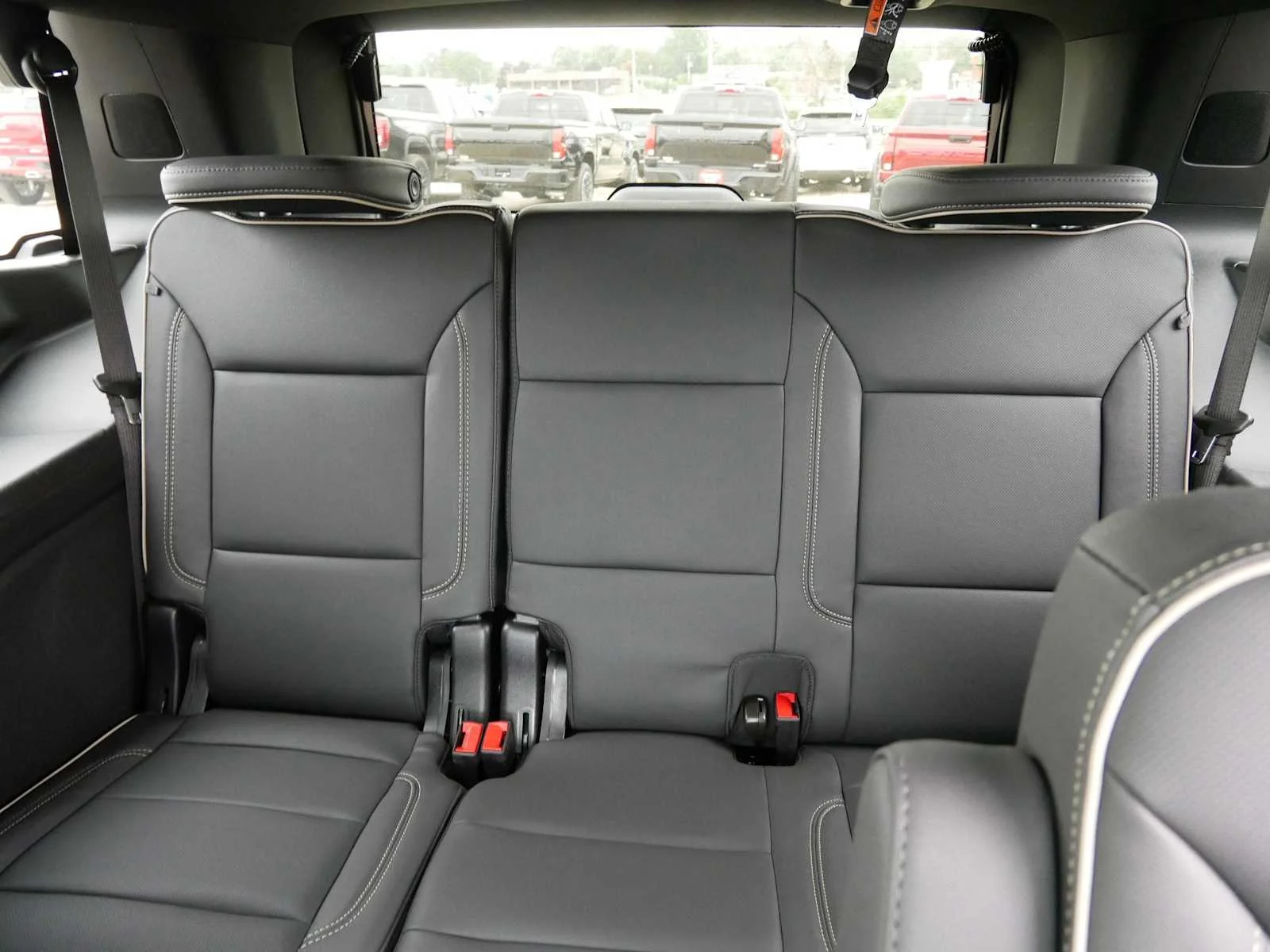 2026 Chevrolet Tahoe Premier - Photo 12